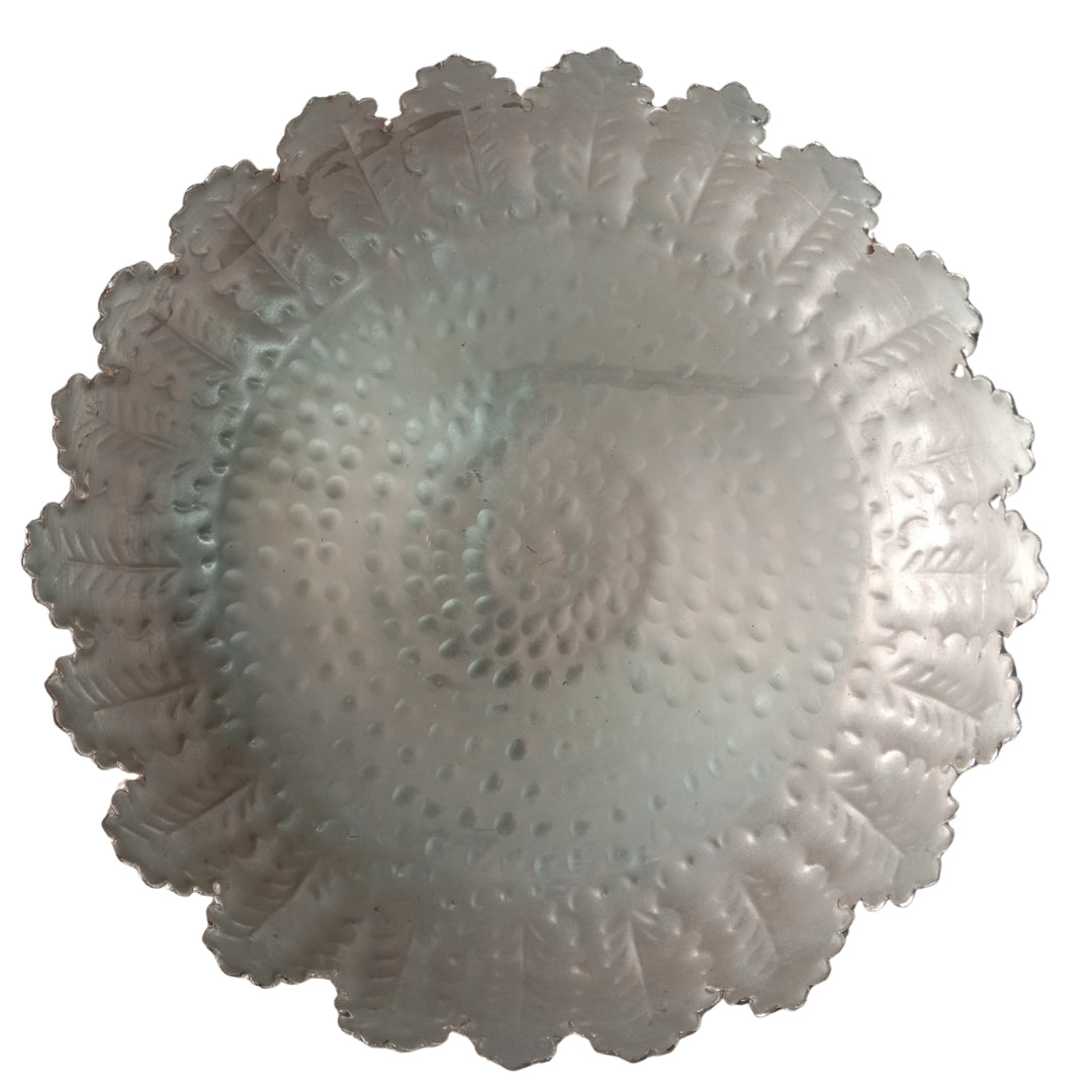 Silver-Plated Leaf-Rim Pedestal Bowl in Velvet Gift Box