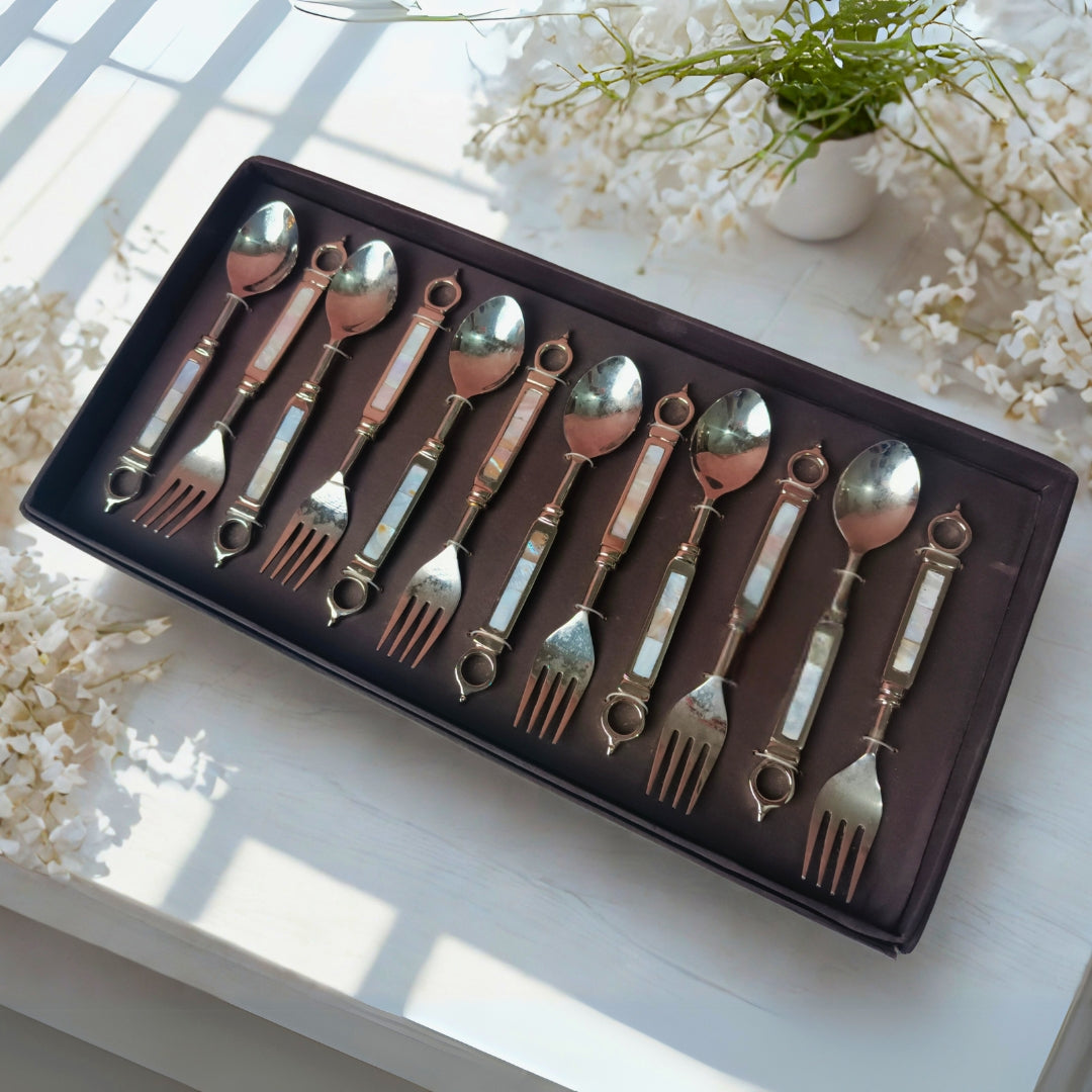 Cutlery Set of 12 - White Mother Of pearl Tikki Knob