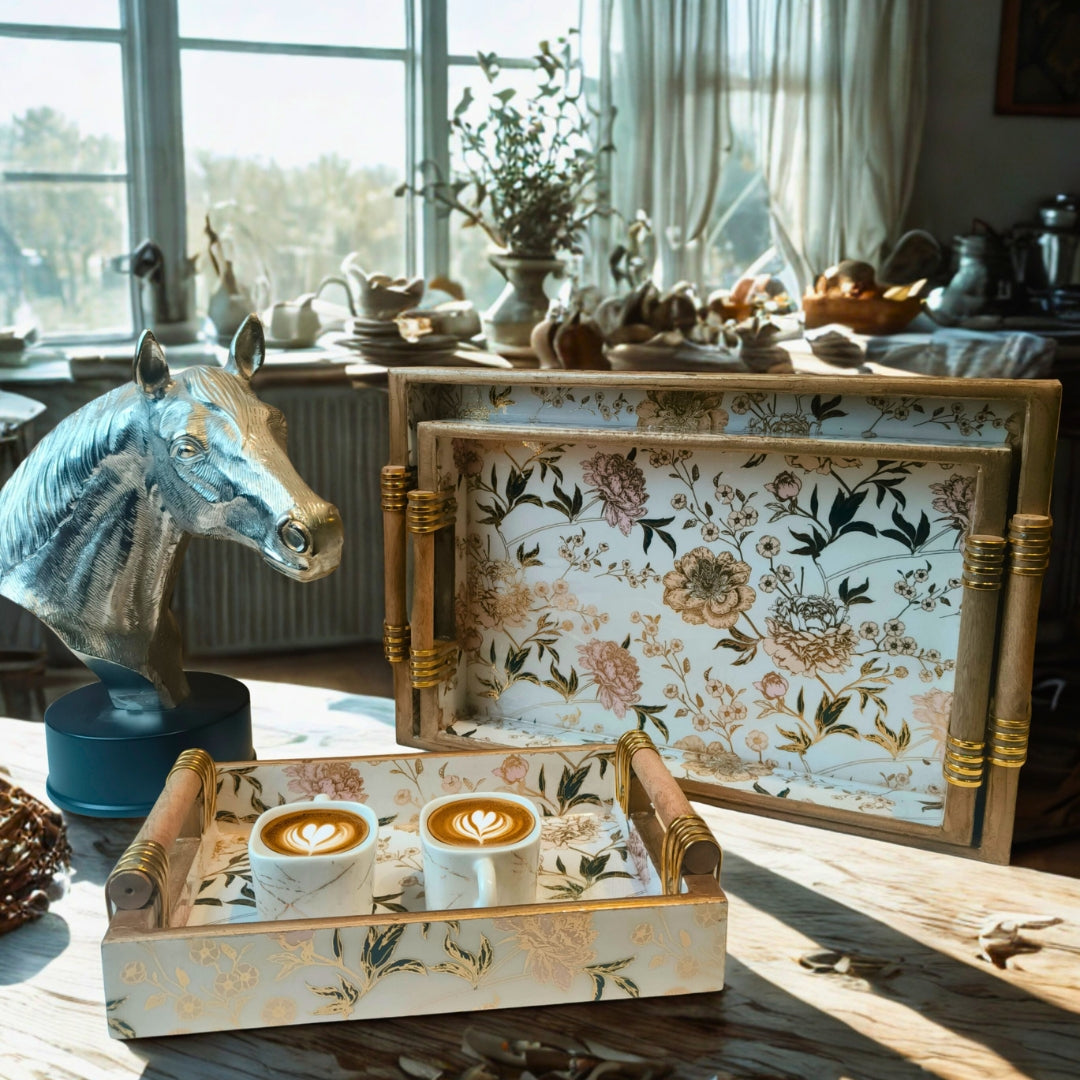 Tray Set Of 3 - White Flower with Wooden Handle