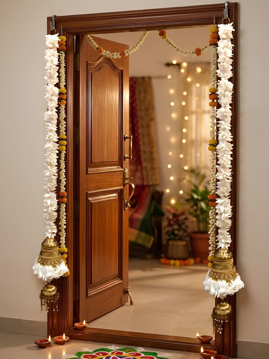 Artificial White gajra with metal cone sidehanging set of 2 - Small