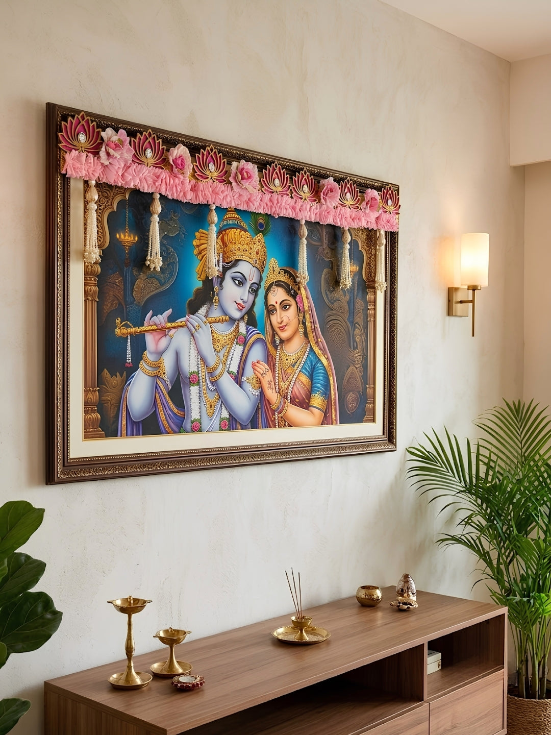 Artifical pink gajra with lotus cutouts and pink flower toran
