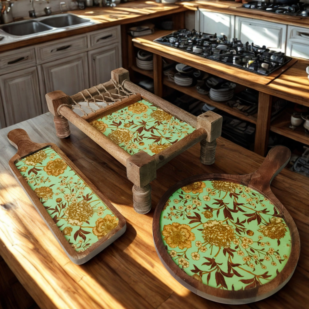 green flower print & enameled Wooden Khatiya Platter Set of 3 - khatiya platter , pizza platter , bat platter
