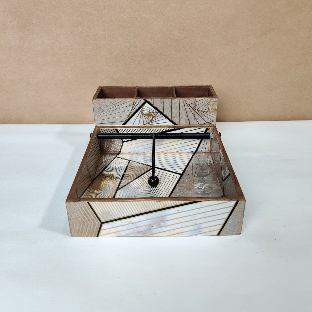 Large Cutlery Tissue Holder - New Triangle