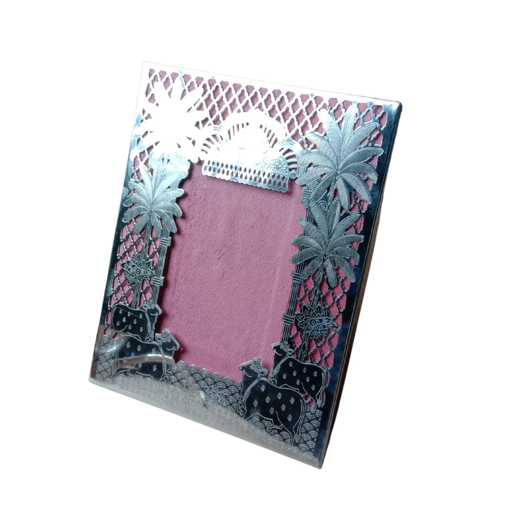Silver Plated Lacquered Gift Set | Photo Frame, Diya, Ghanti & 4" Urli | Premium Puja Combo