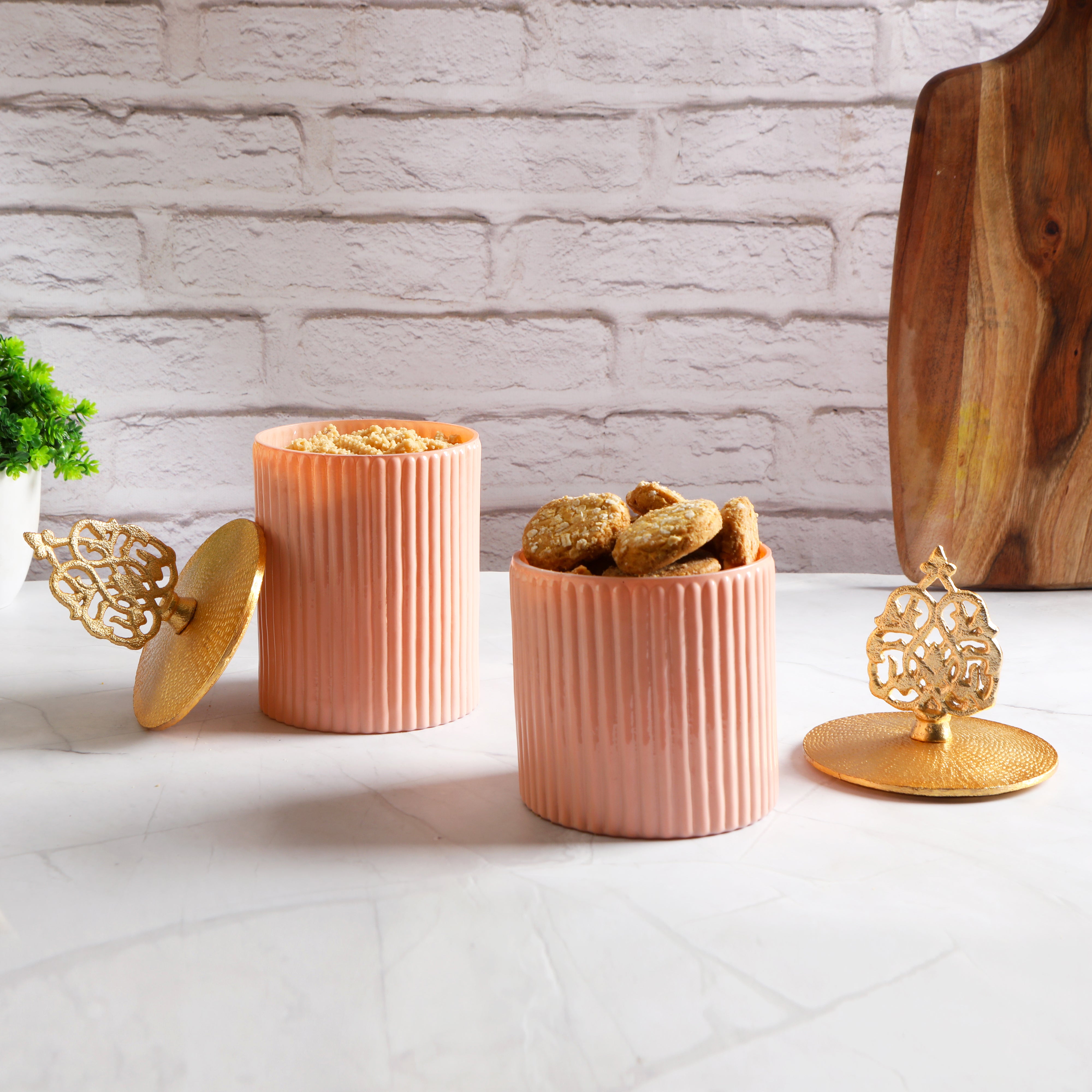 Pink Lining Glass Jar With Metal Lid - Medium