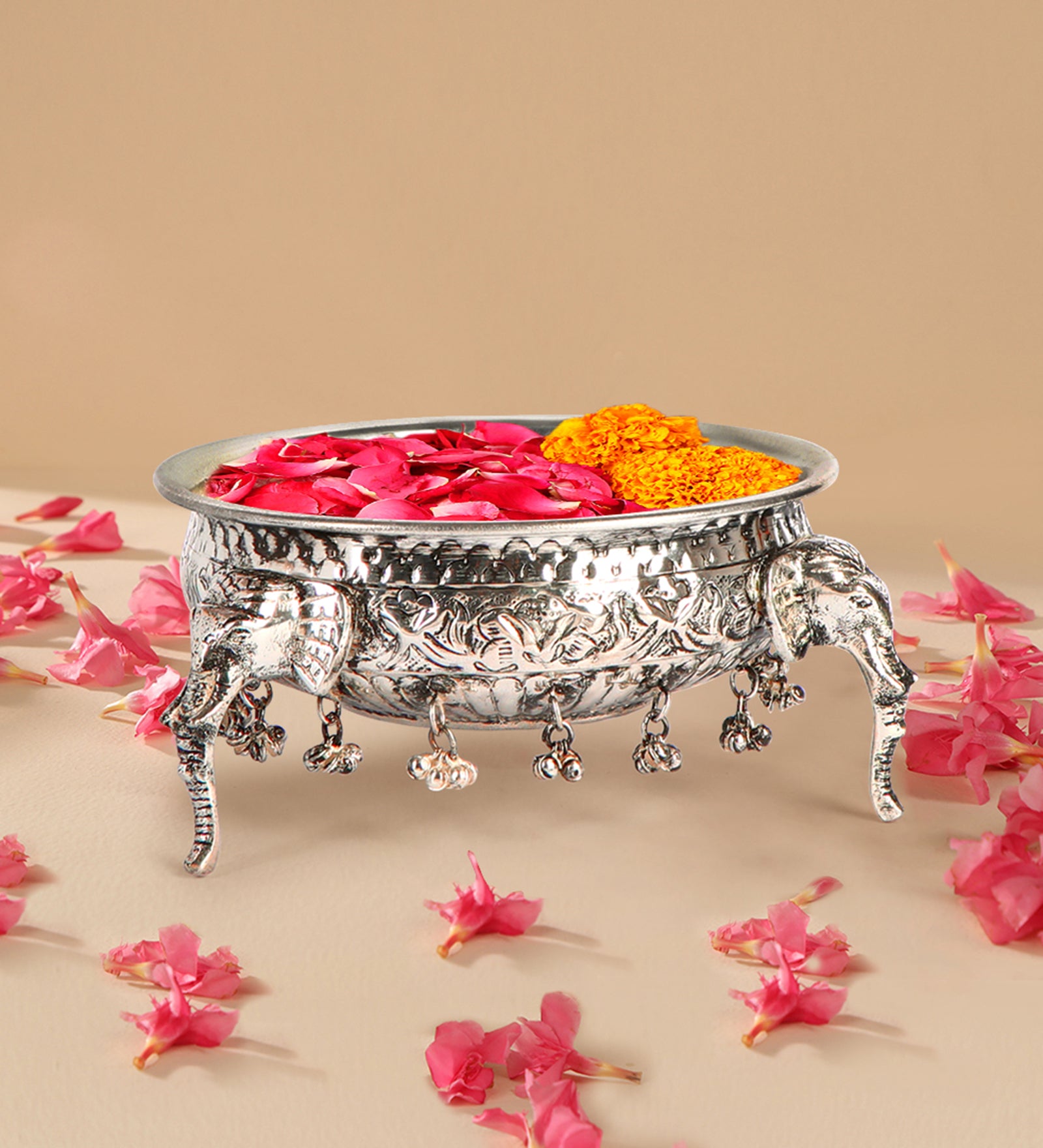 Silver Plated Antique Urli 8" Inch- Elephant Urli 1- The Home Co.