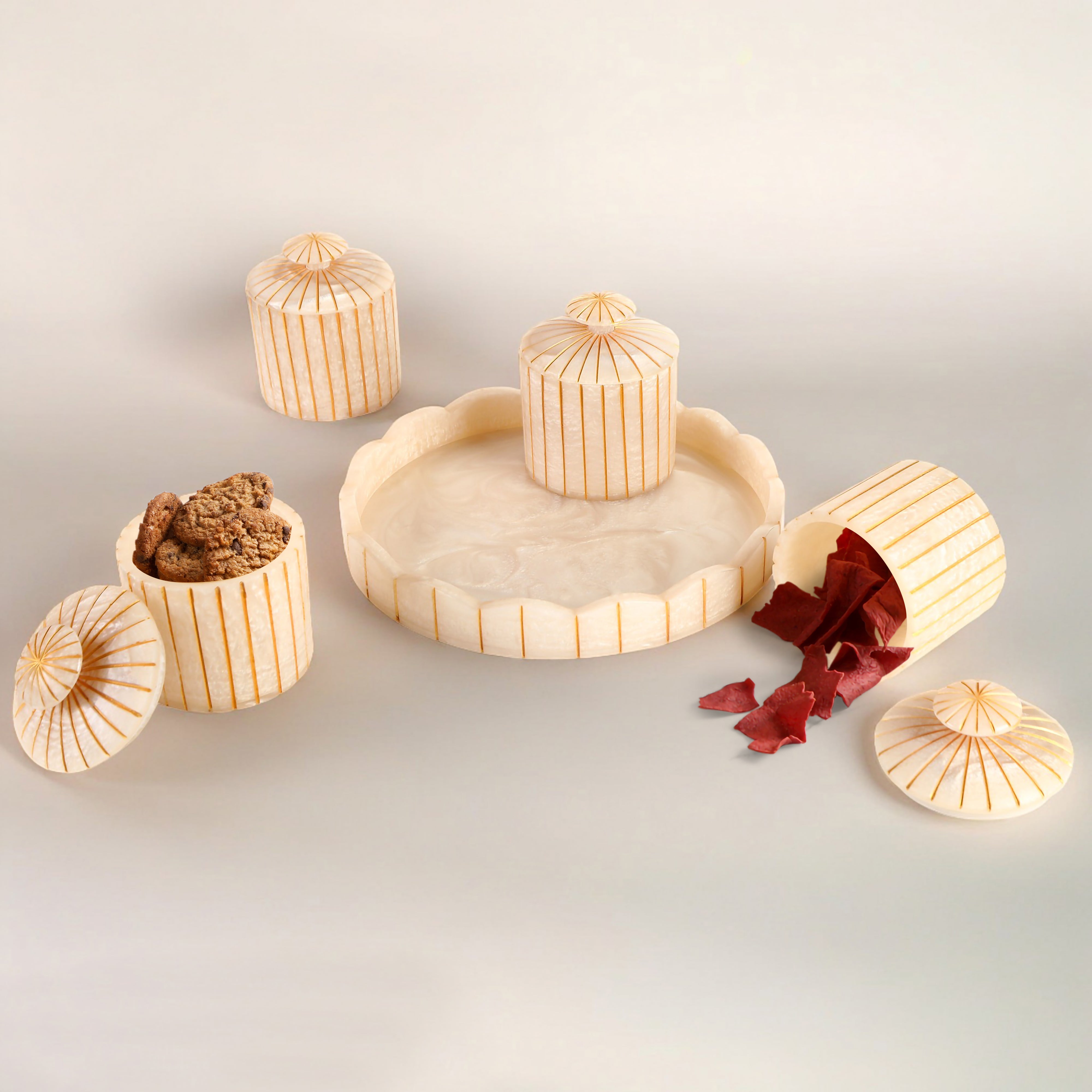 Small Resin 4 Jars With Tray