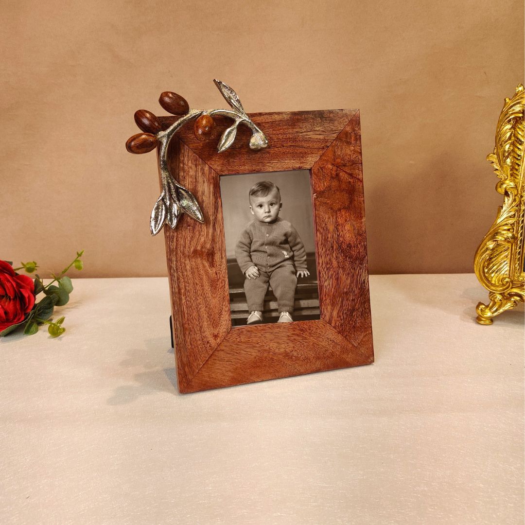 Metallic olive accents wooden photoframe