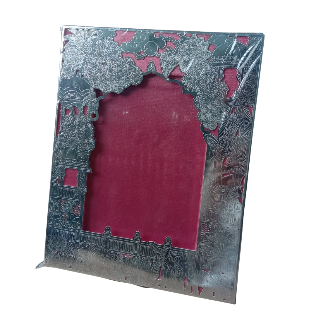 Silver Plated Ornate Designer Photo Frame with Pink Velvet Gift Box