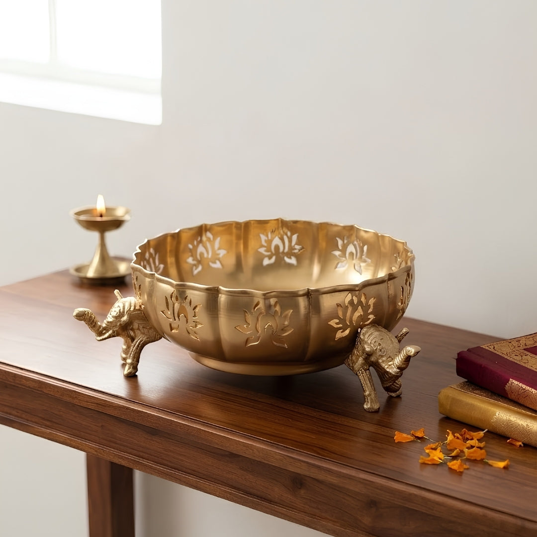 Elephant-Foot Golden Lotus /urli Bowl