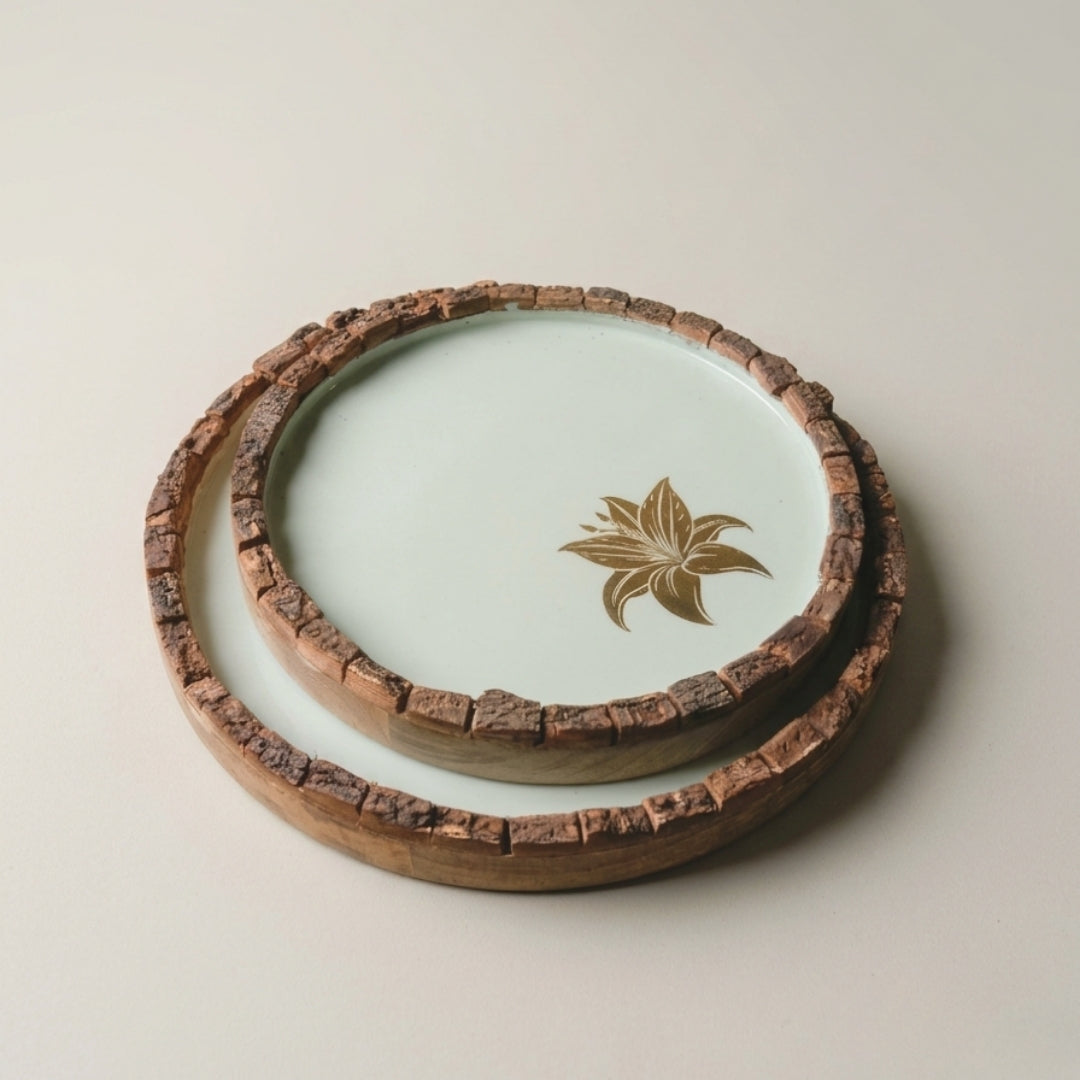 Green Enamel Wooden Round Platter Set of 2 with Tulip Foil Print