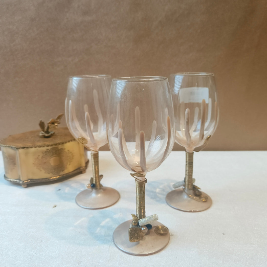 Ivory Resin Wine Filigree Glass Set of 3