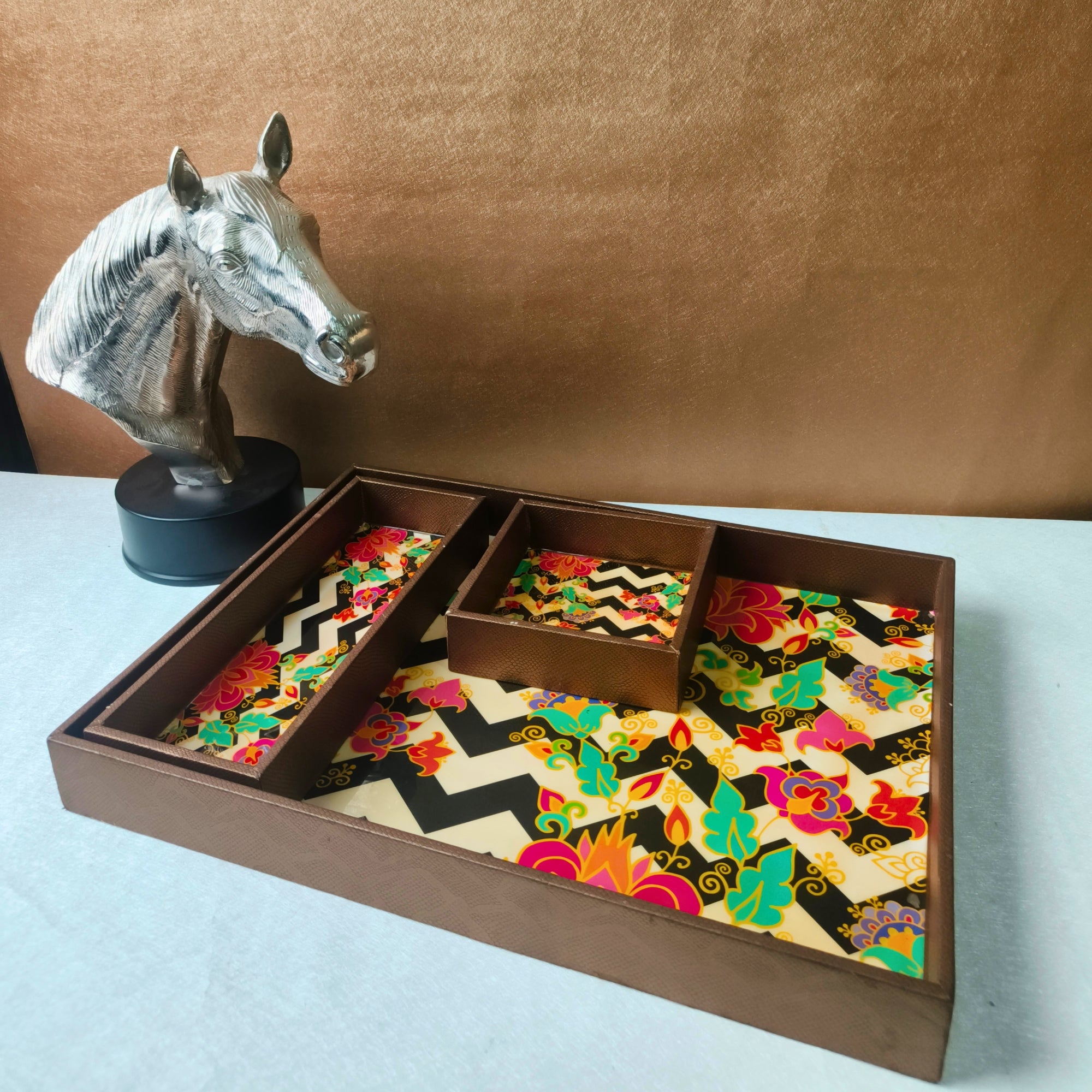 Wooden & Leatherette Zig Zag Multicolor Tray set of 3