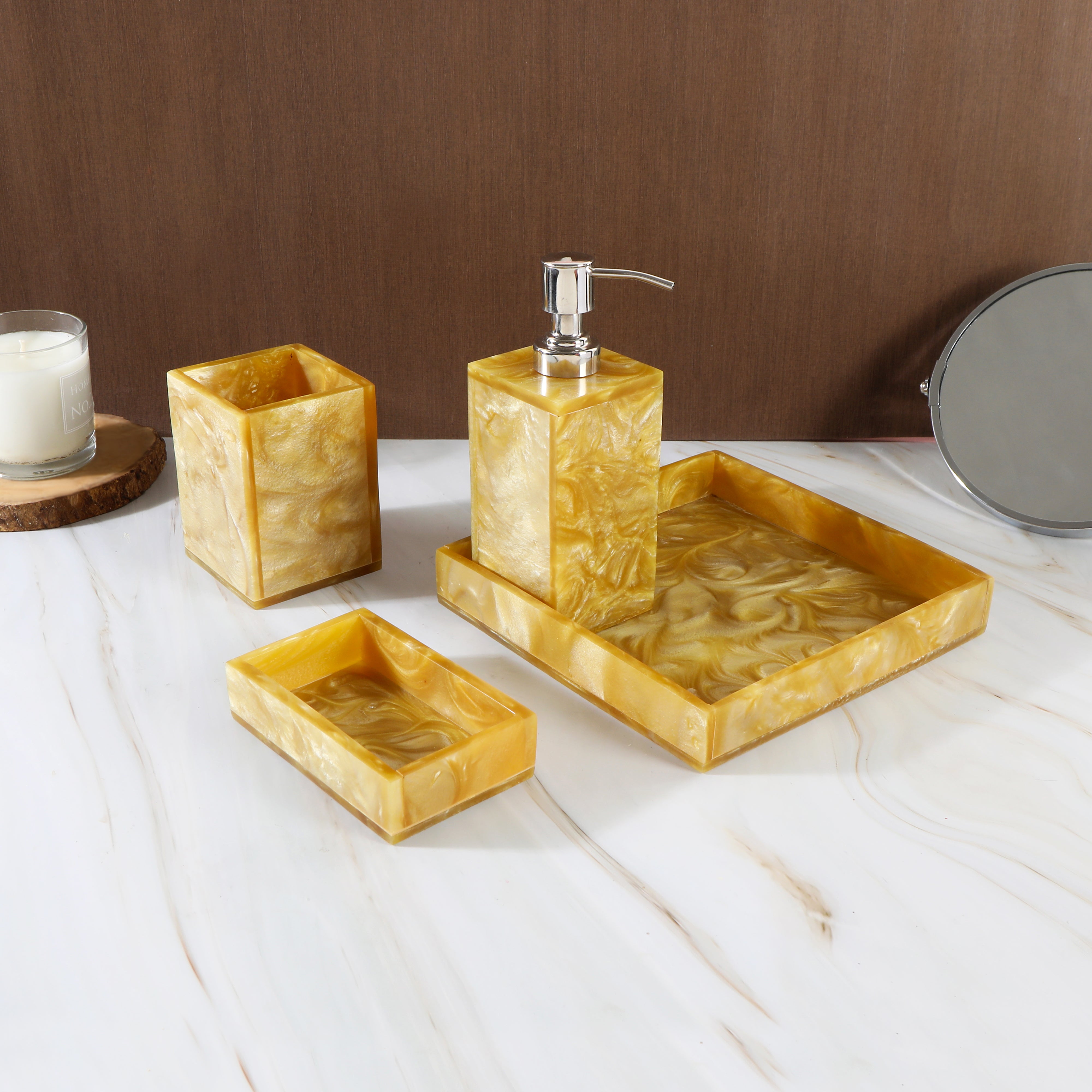 Bathroom Set - Gold Resin