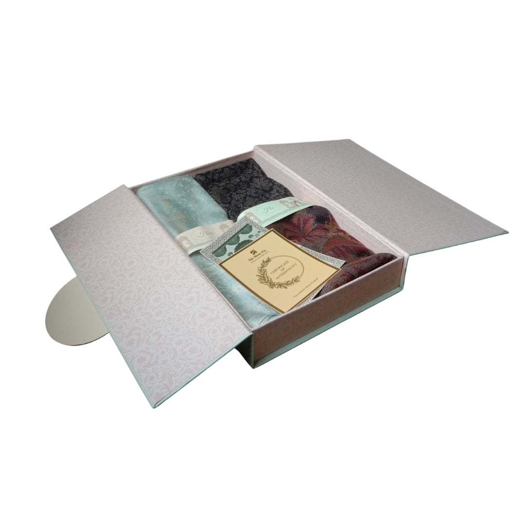 Zari Reversible Stole & Polyblend Gents Shawl Gift Set
