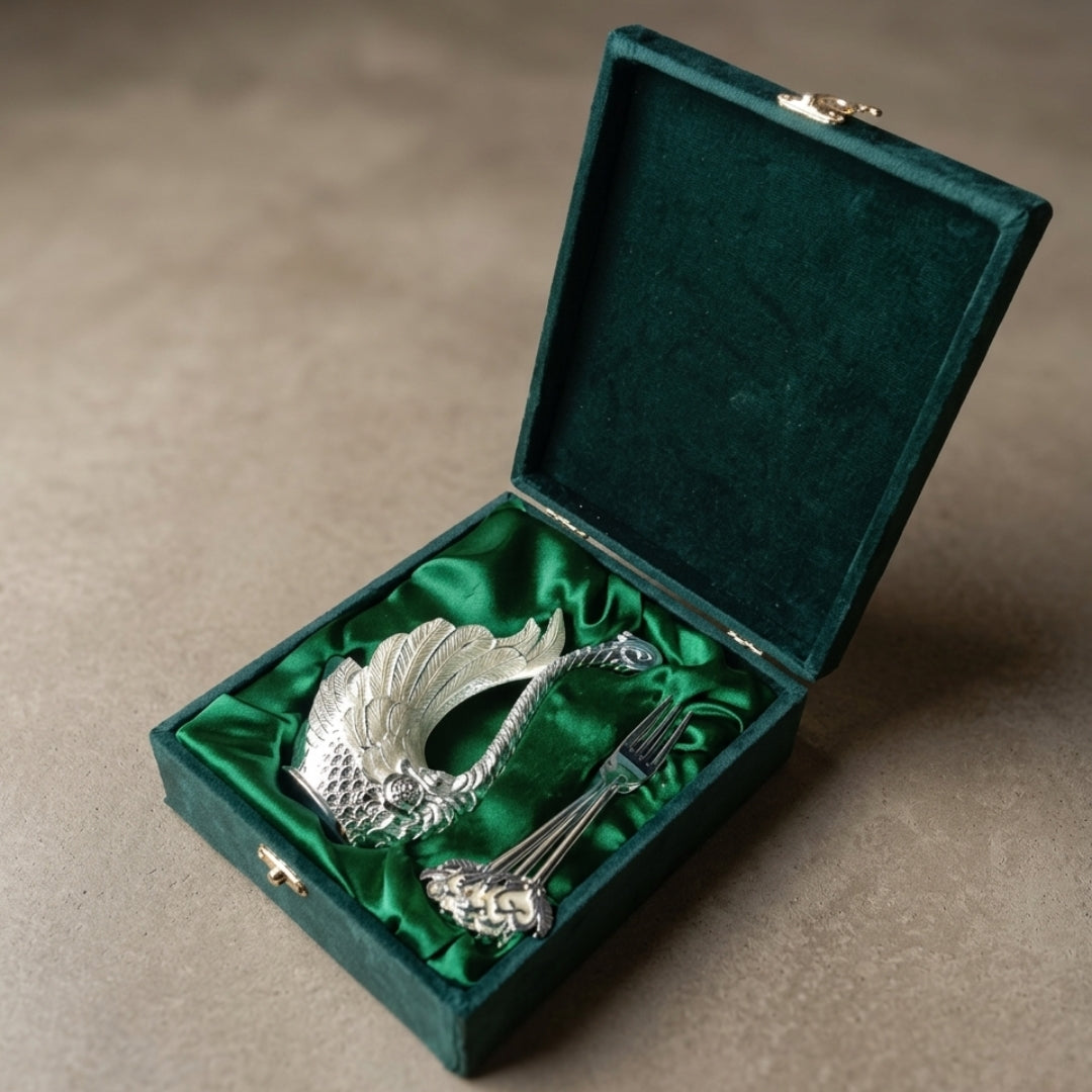 White Metal Swan Holder with Set of 6 Dessert Forks in Premium Gift Box