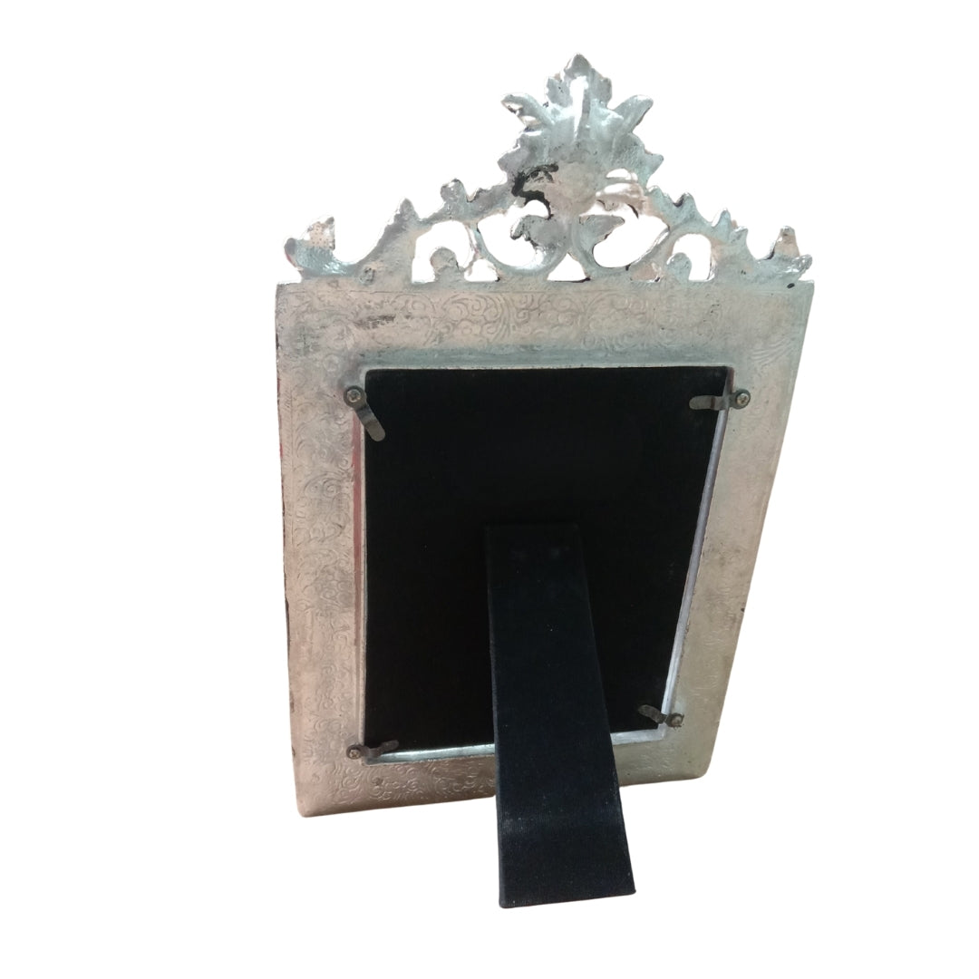 Silver Plated Ornate Photo Frame in Red Velvet Box for Festive Gifting