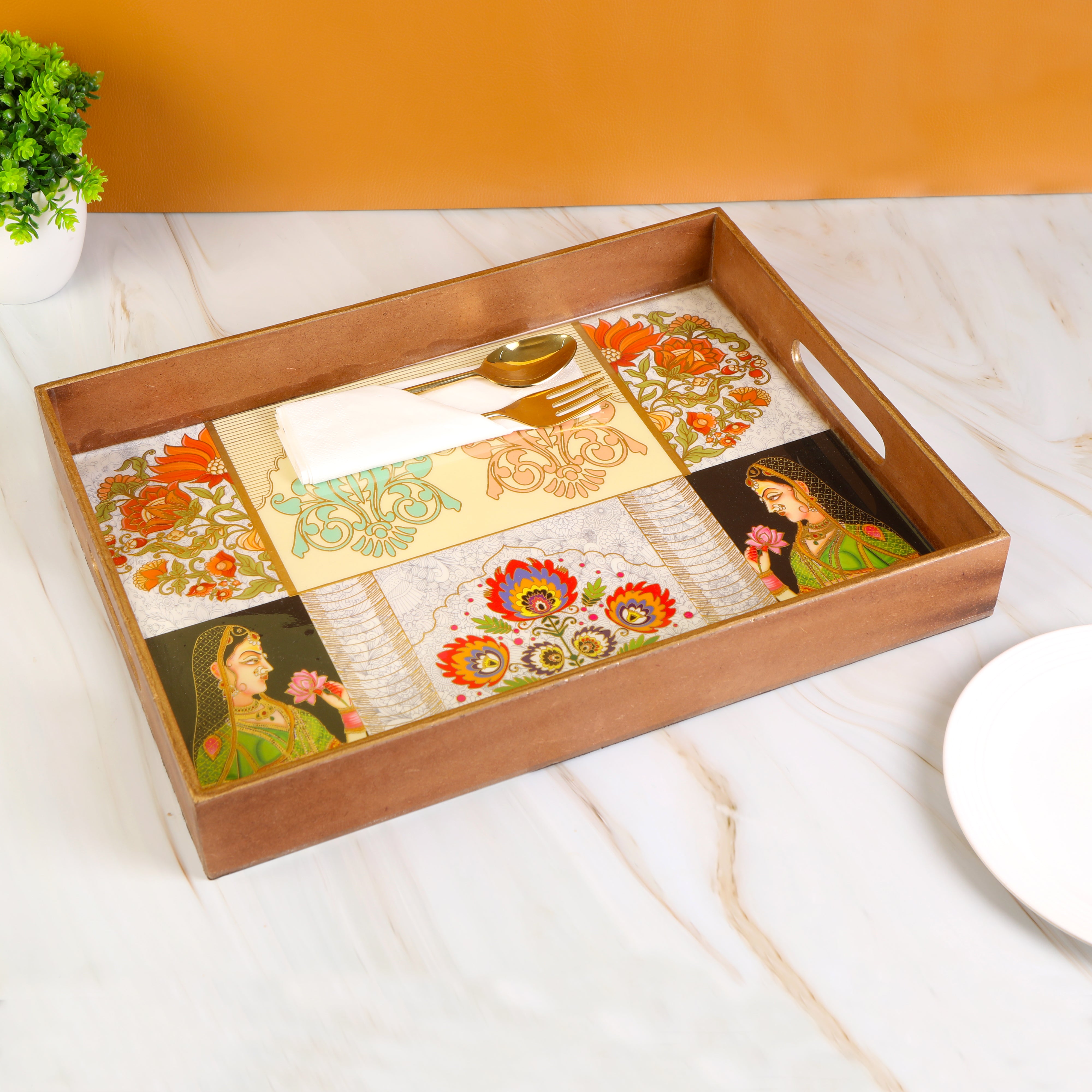 Single Tray - Rani