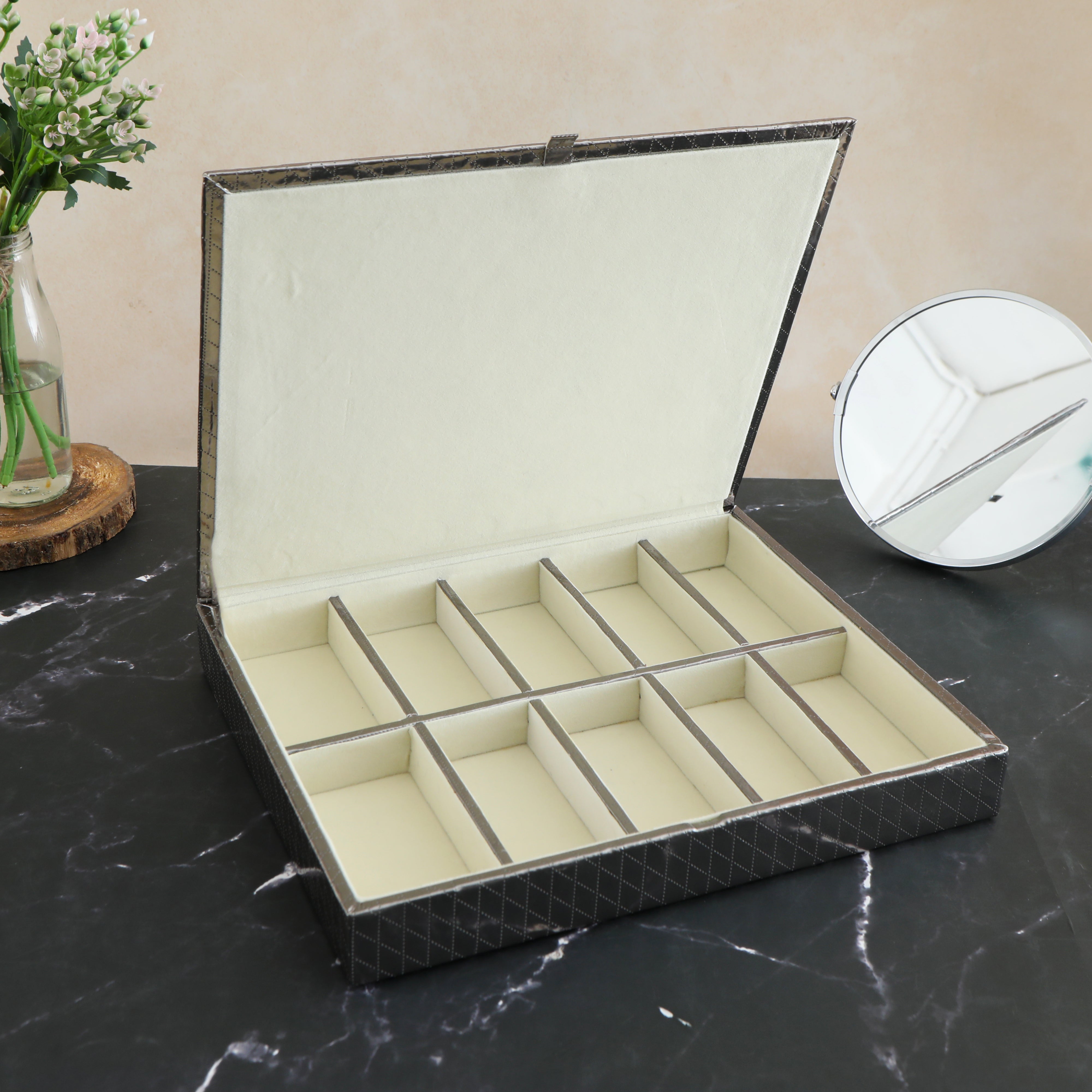 Leatherette Jewellery Box 10 Partition - Silver