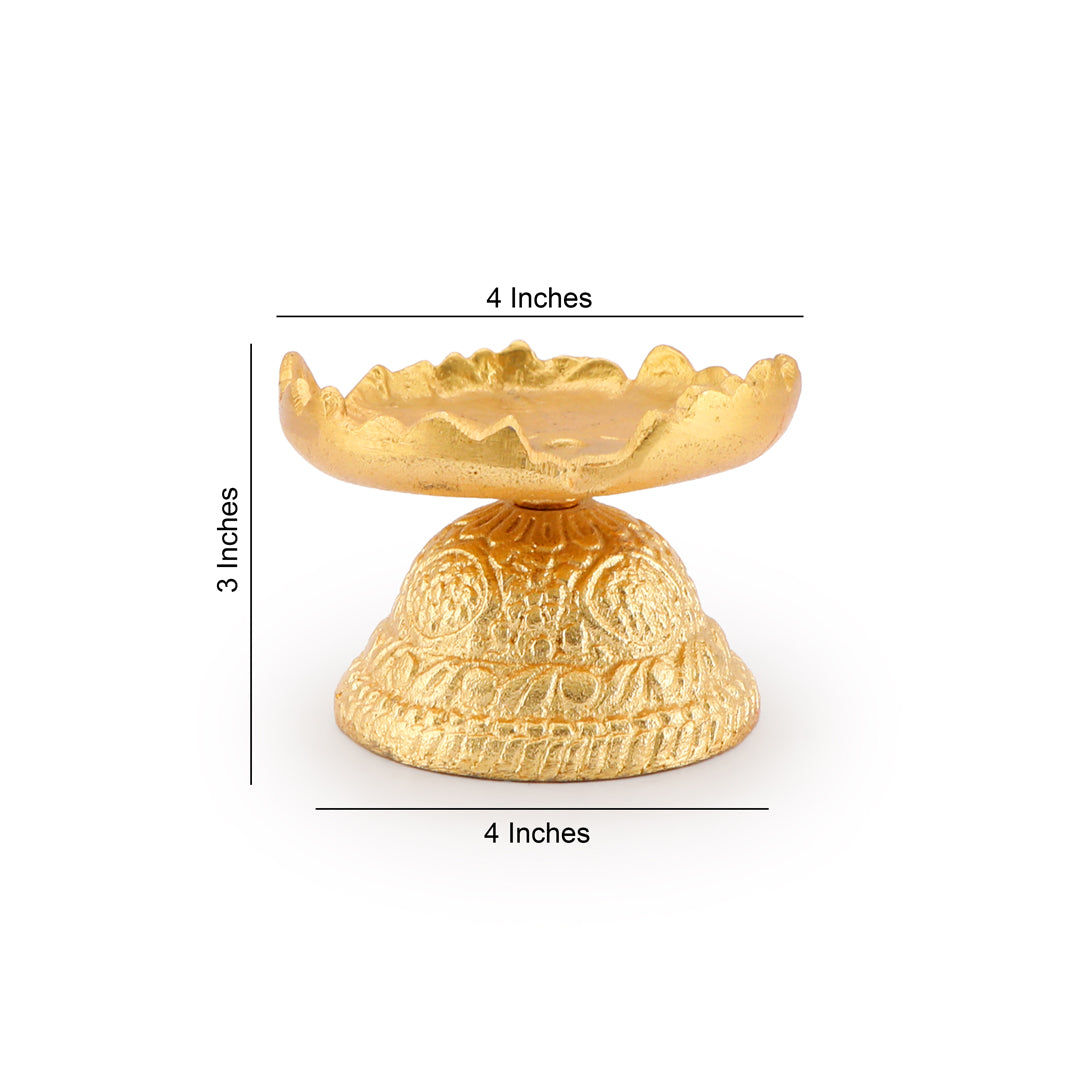 Candle Stand - Gold Candle Holder 4- The Home Co.