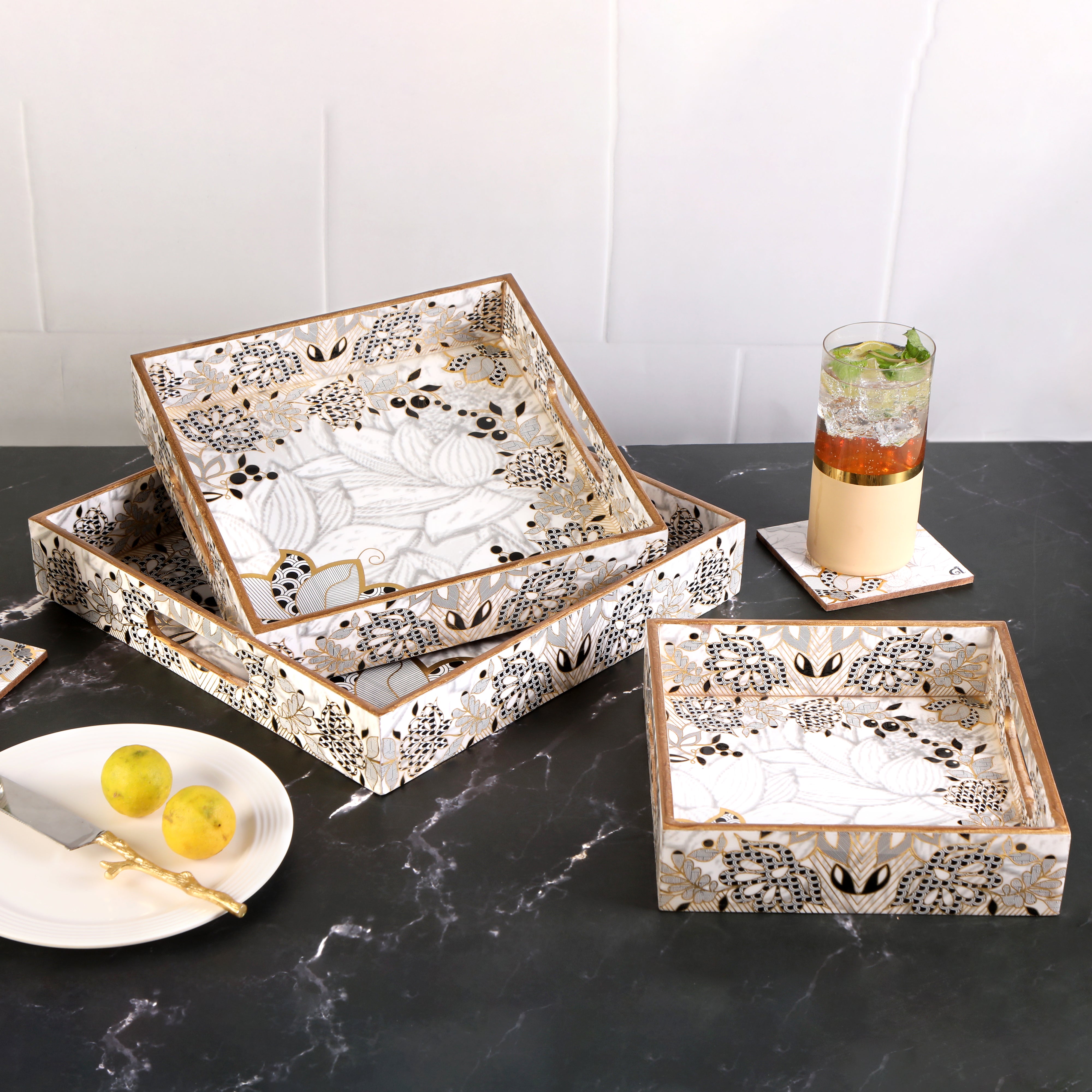 Tray Set Of 3 - Border Flower