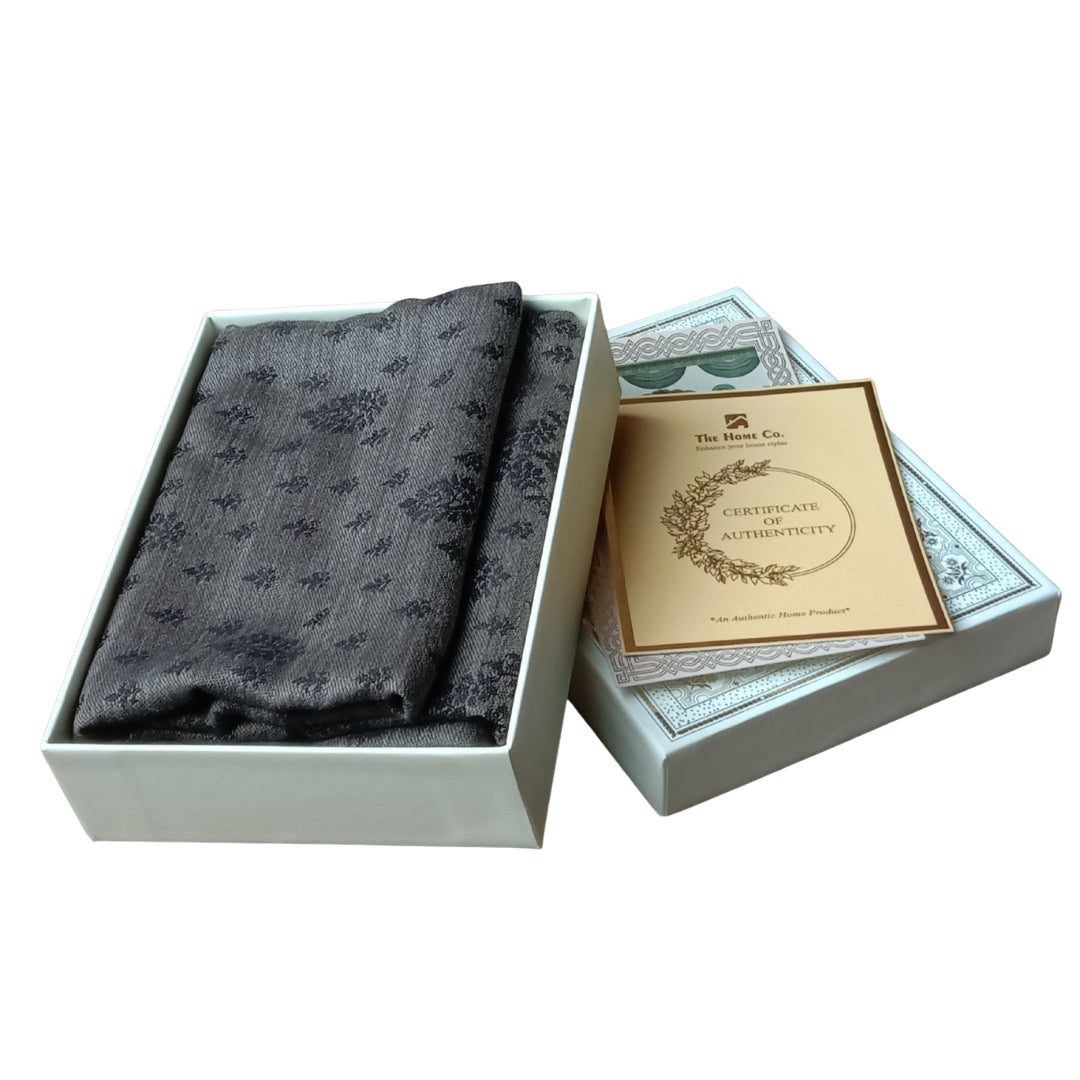 Premium Unisex Cotton-Wool Blend Stole Gift Set
