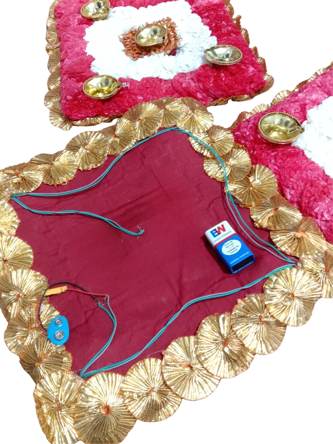 Handmade Red & White Floral Puja Mat / rangoli Set of 3 with Diyas