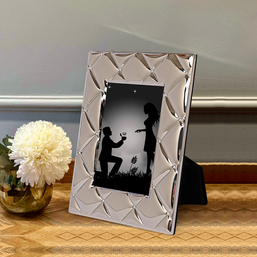 White Metal Photo Frame - Diamond Photo Frame - The Home Co.