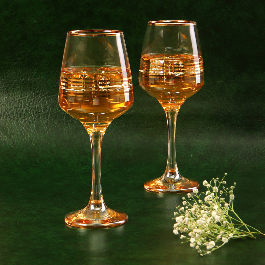 Wine Glass Set - 5 Gold Lines