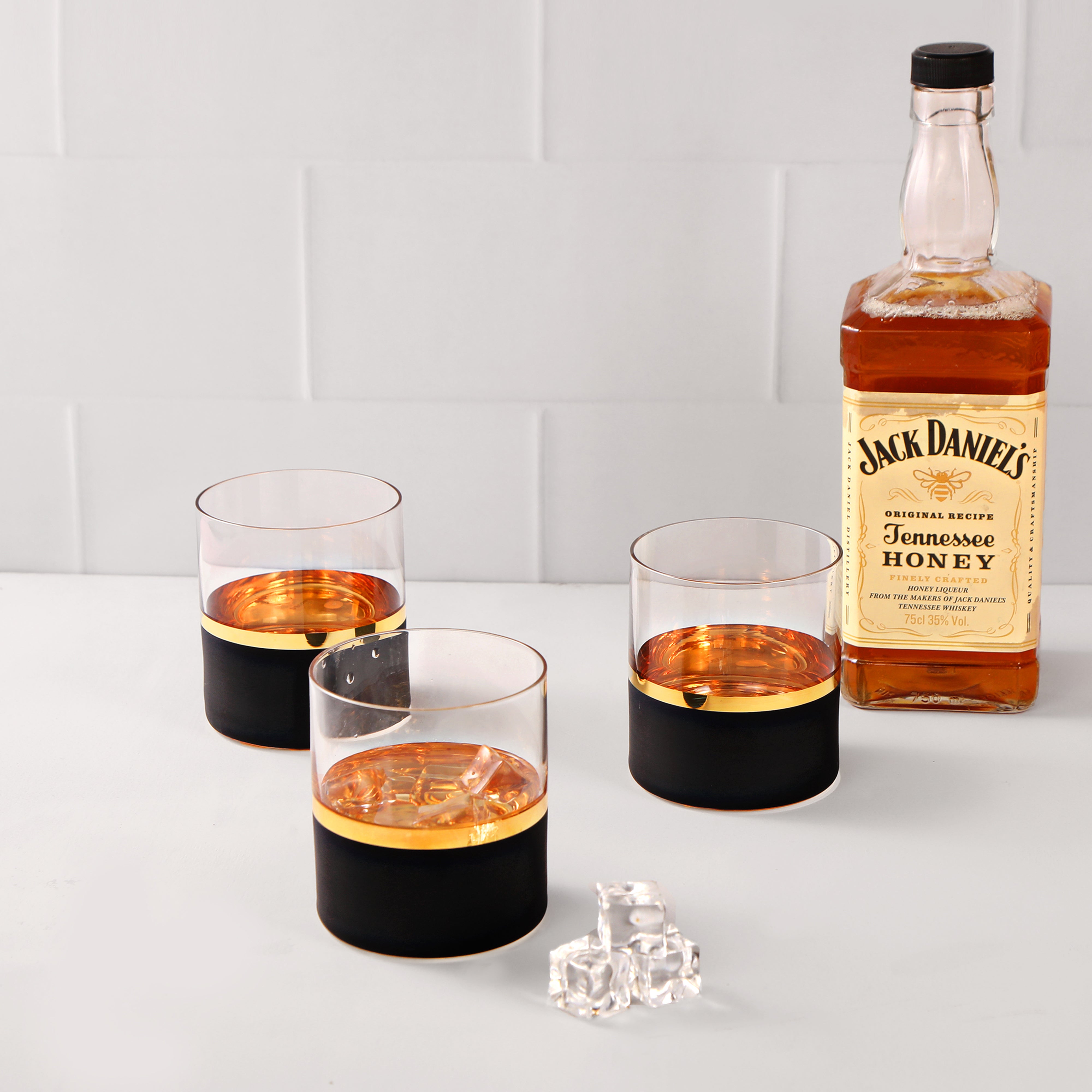 Whiskey Glass Set - Black Vision