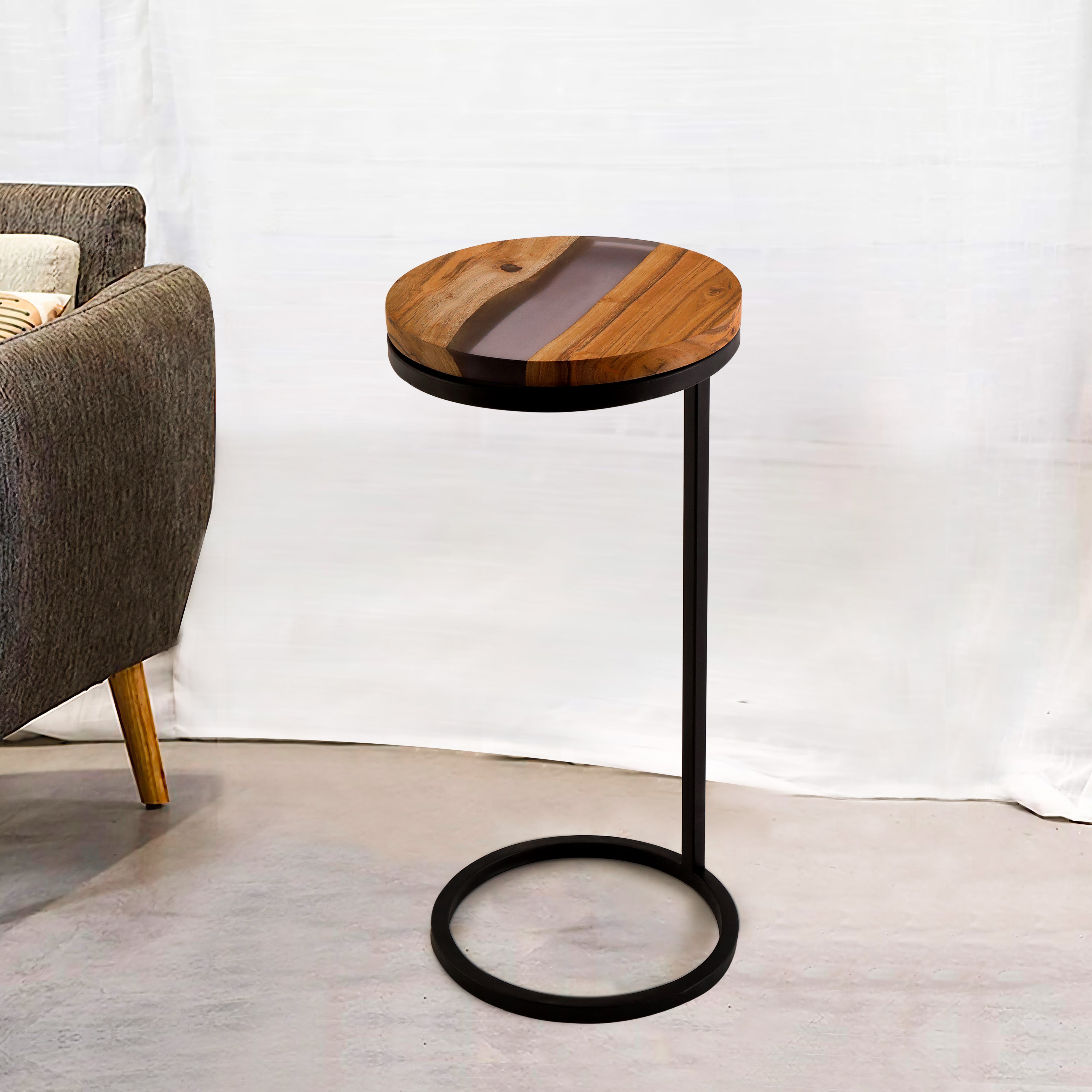 Round Side Table - Epoxy Resin Side Table