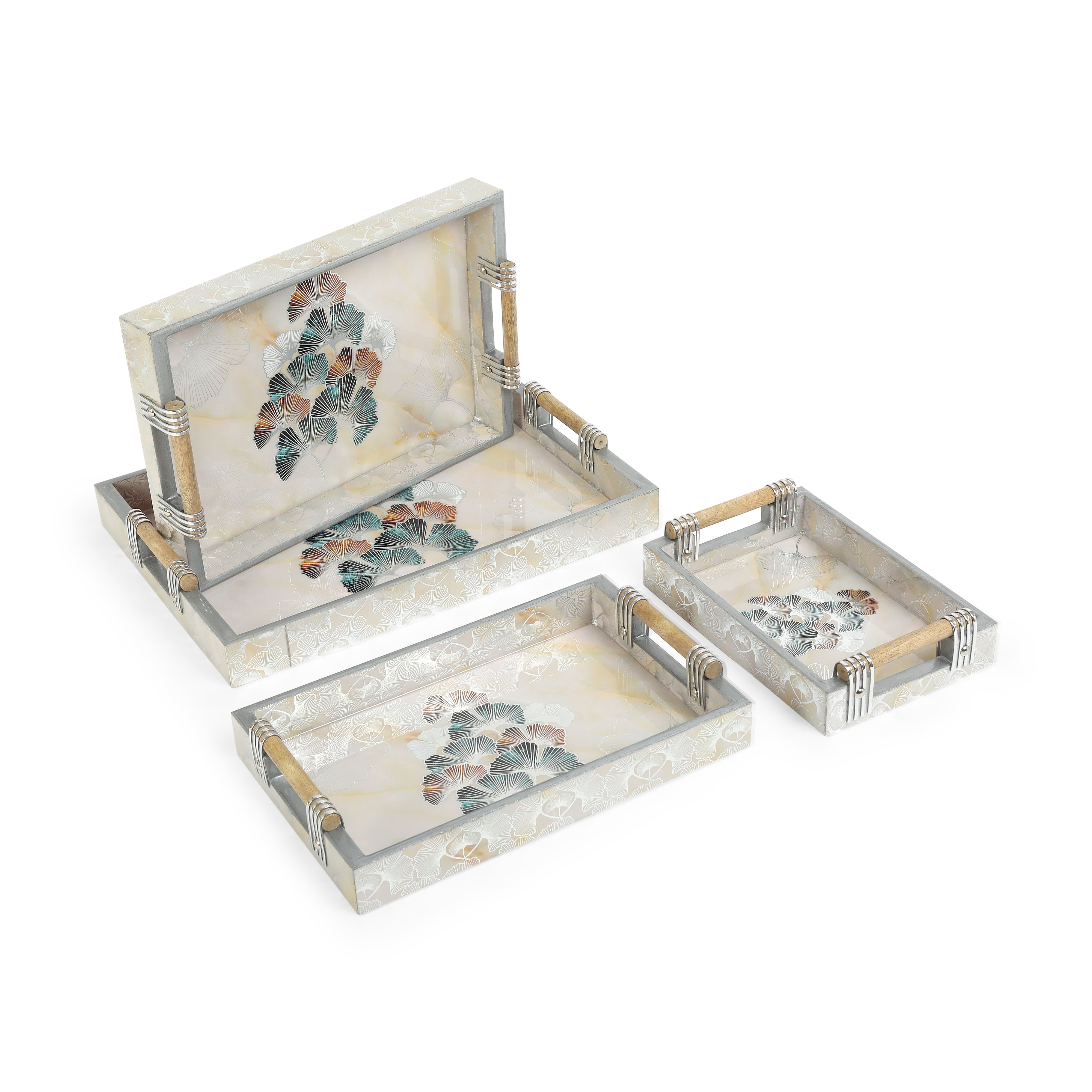 Tray Set Of 4 - New Flower