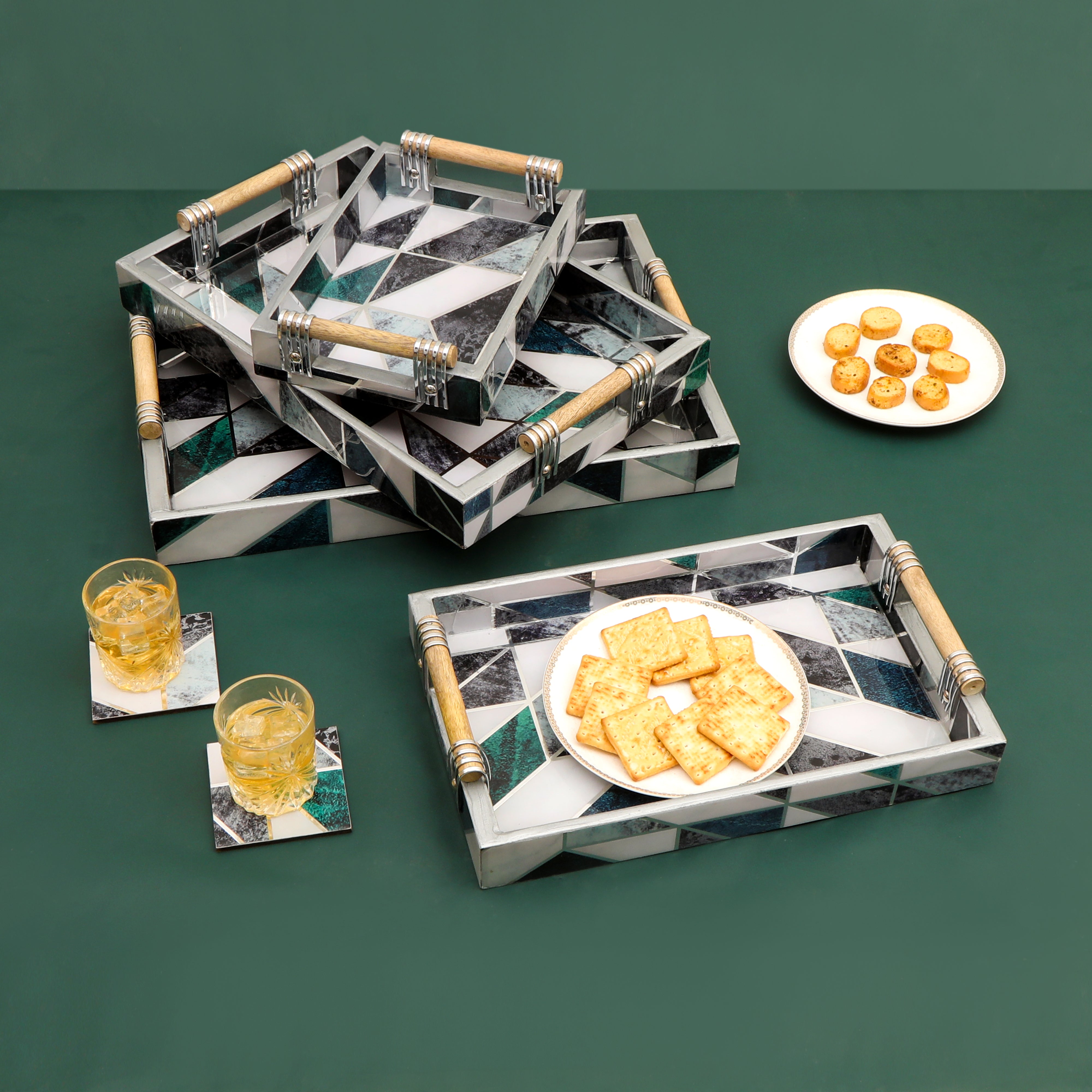 Tray Set Of 4 - New Mosaic