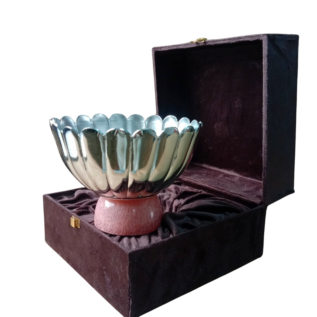 Silver-Plated Scalloped Pedestal Bowl with Pink Base